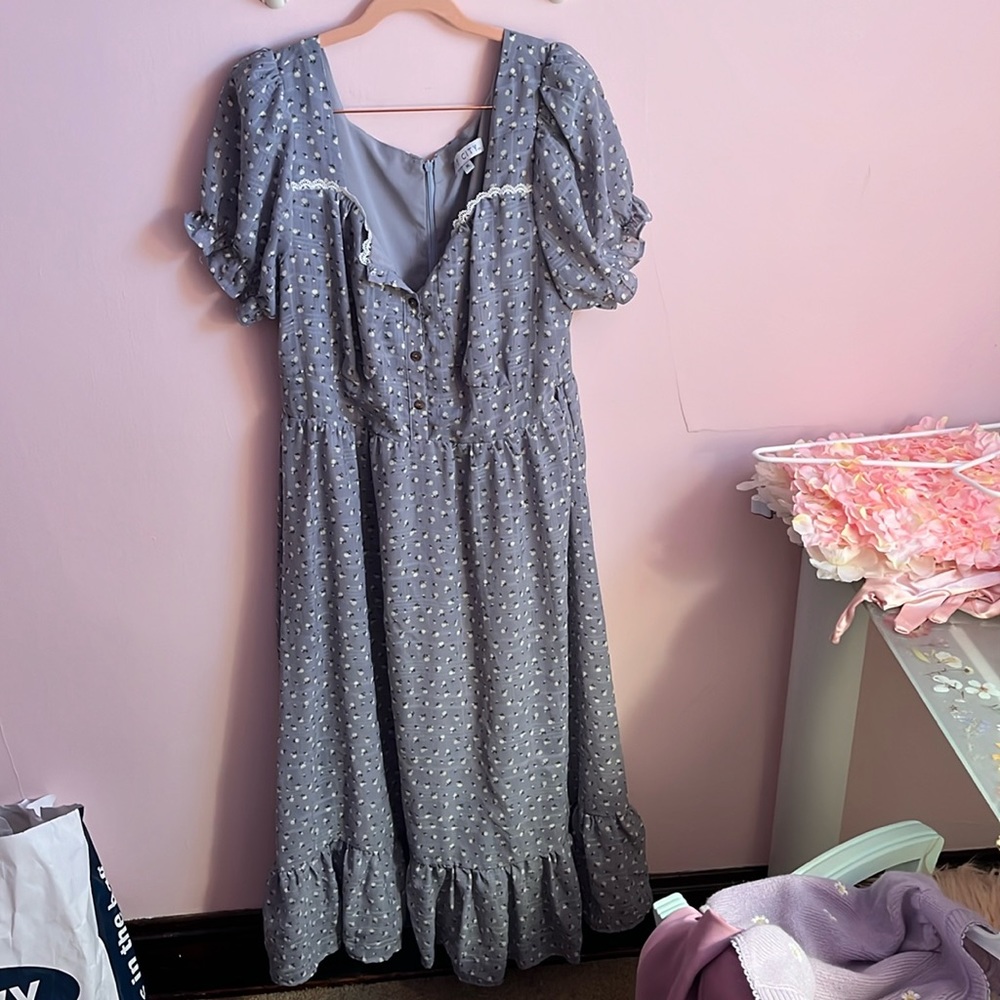 Gray Puff Sleeve Midi Dress with Ruffle Hem